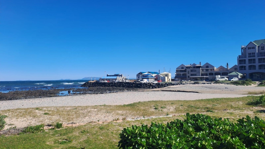 3 Bedroom Property for Sale in Gordons Bay Village Western Cape